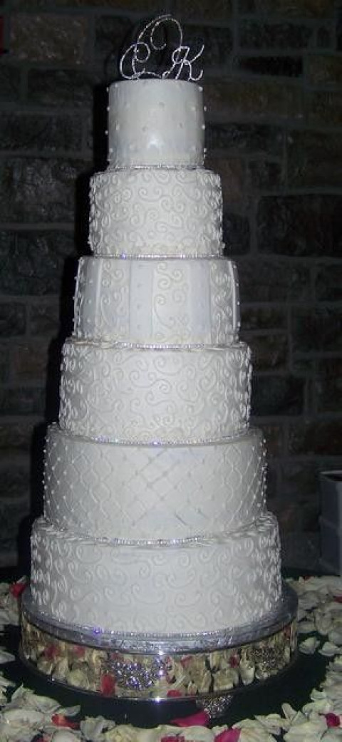 Visit Cameo Cakes & Chocolate Fountain Rental