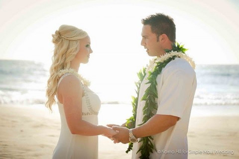 Visit Simple Maui Wedding