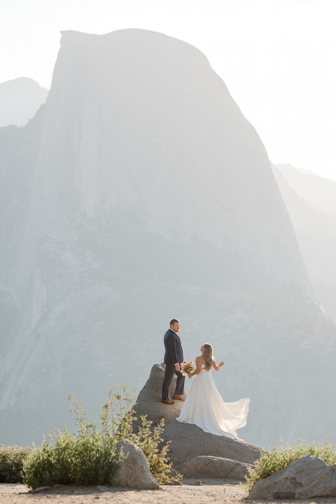 Visit Range Of Light Weddings